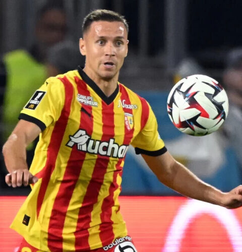 Лига 1: Ланс и Лилль одерживают важные победы, Монако остается без еврокубков