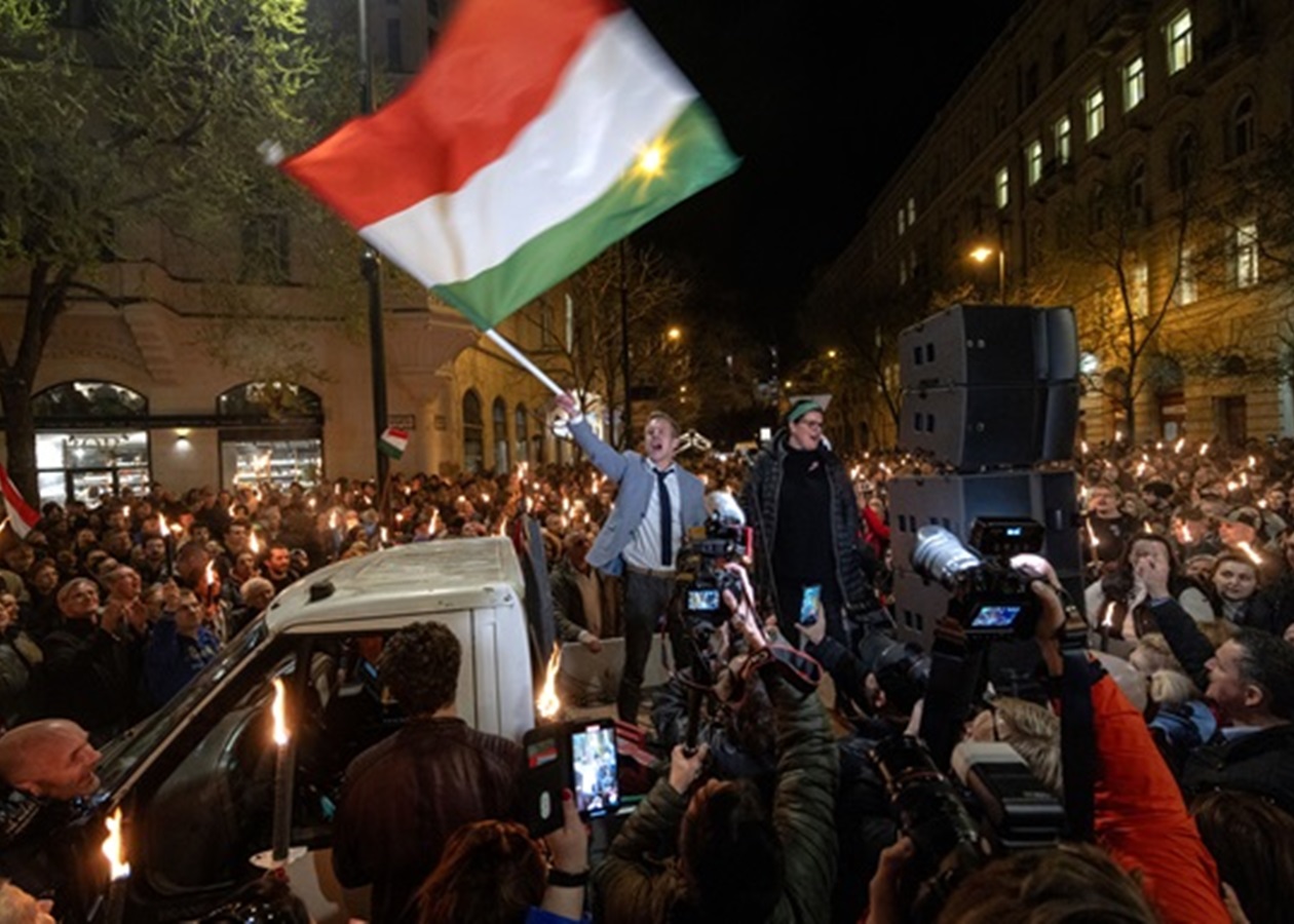 Масштабные протесты в Будапеште против политики премьера Орбана