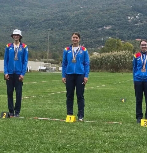 Молдавские стреляющие из лука успешно выступили на чемпионате Балкан в Черногории