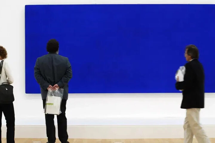 На аукционе Christie’s в Лондоне продана картина Ива Кляйна за 21,4 млн долларов