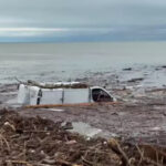 Наводнение в Болгарии привело к гибели людей и разрушению курорта Елените