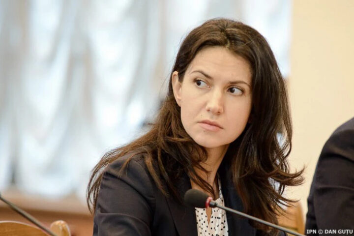 Олеся Стамате: выборы проходят под давлением манипуляций и запугиваний