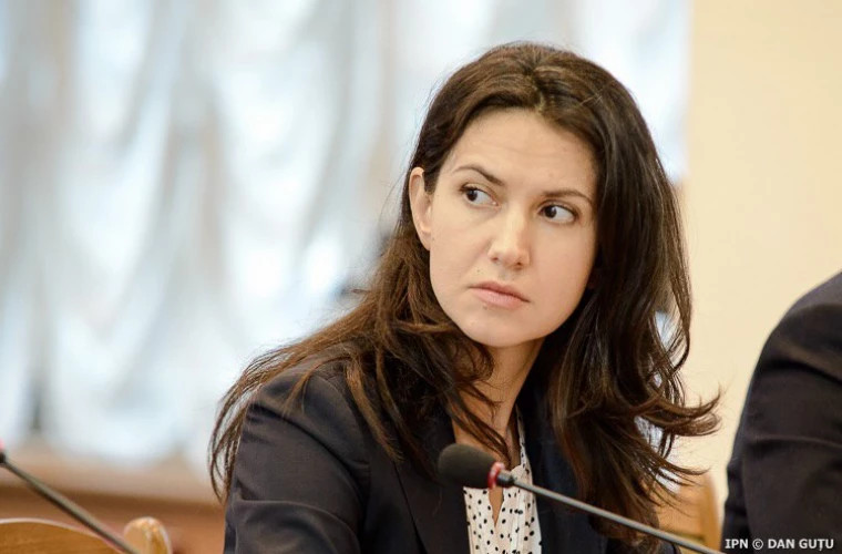 Олеся Стамате: выборы проходят под давлением манипуляций и запугиваний