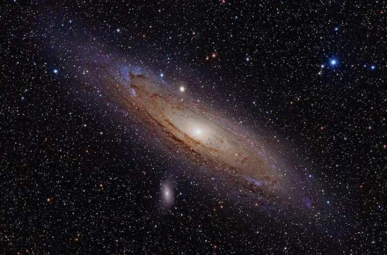 Оптимальный период для наблюдения за галактикой Андромеды: смартфон поможет в октябре