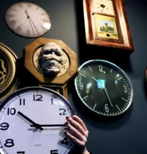 Отмена перехода на зимнее время в ЕС: сколько стран должны поддержать инициативу Испании?