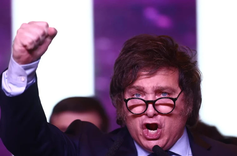 Партия "Свобода наступает" выигрывает на выборах в Аргентине, подтверждая поддержку реформ Хавьера Милея