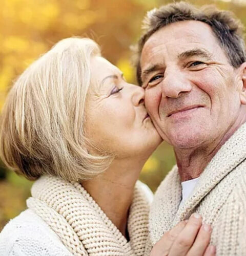 Почему женщины живут дольше мужчин: открытие ученых о генетических и эволюционных причинах