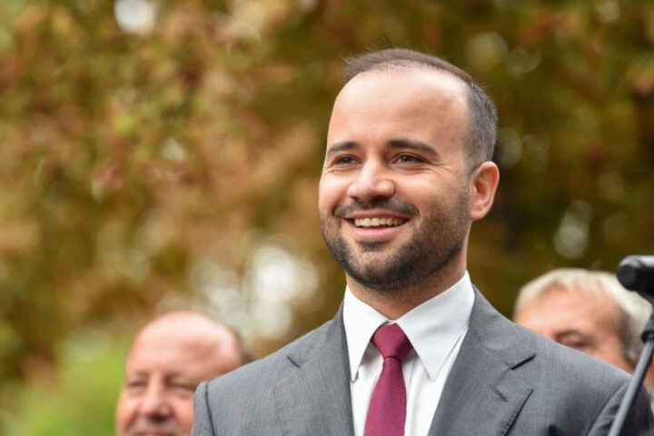 Прокуроры требуют 30 дней ареста для социалиста Владимира Миздренко по делу о дестабилизации