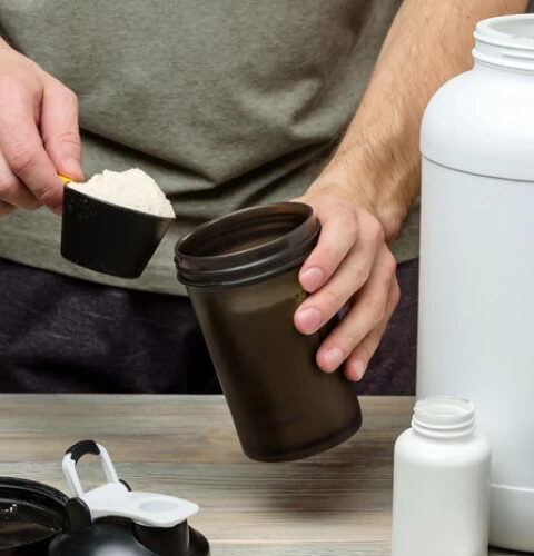 Протеиновые добавки вызывают опасения: исследование обнаружило высокий уровень свинца в популярных продуктах