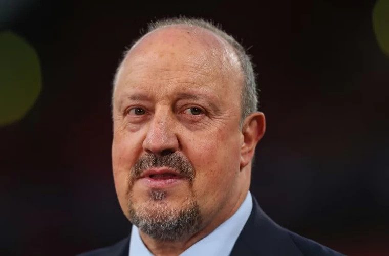 Рафа Бенитес подписал контракт с «Панатинаикосом» и возвращается к тренерской работе