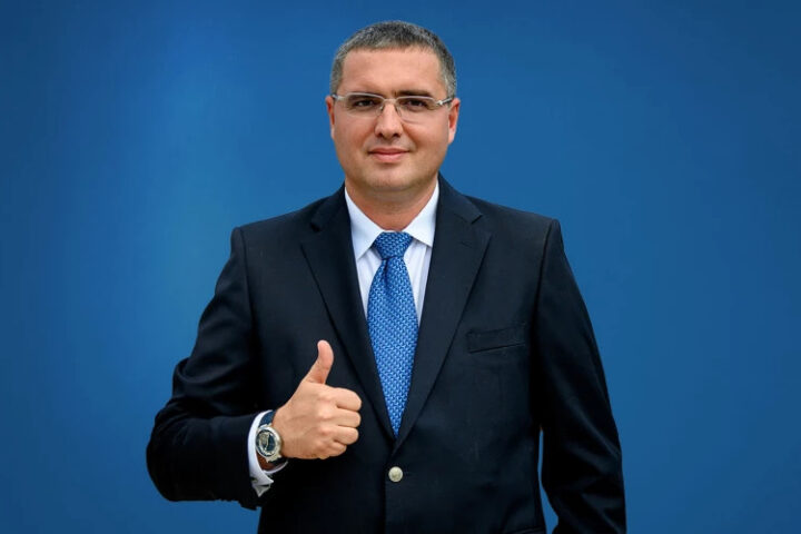Ренато Усатый заявил о готовности представить инициативы партий, не прошедших в парламент