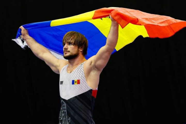 Сборная Молдовы завоевала пять медалей на чемпионате мира по борьбе U-23 в Новом Саде