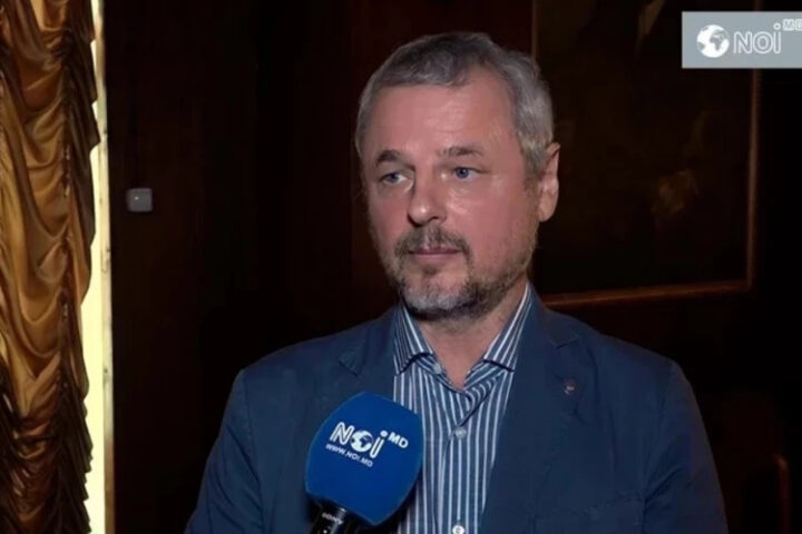 Сергей Продан: мэрия должна решать проблемы с брусчаткой на улице 31 августа в Кишинёве