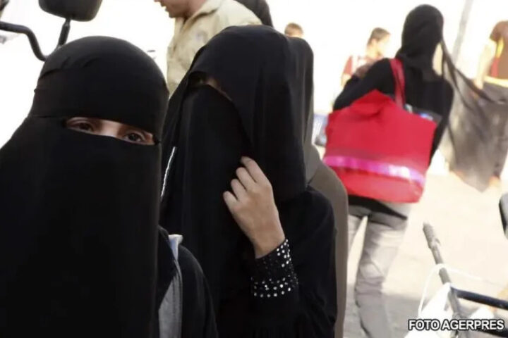 Швейцария не запретила ученицам ношение хиджабов в государственных школах