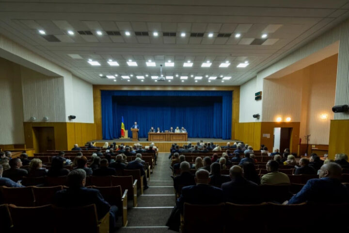 Социалисты создадут новую фракцию в парламенте Молдовы после выборов 28 сентября