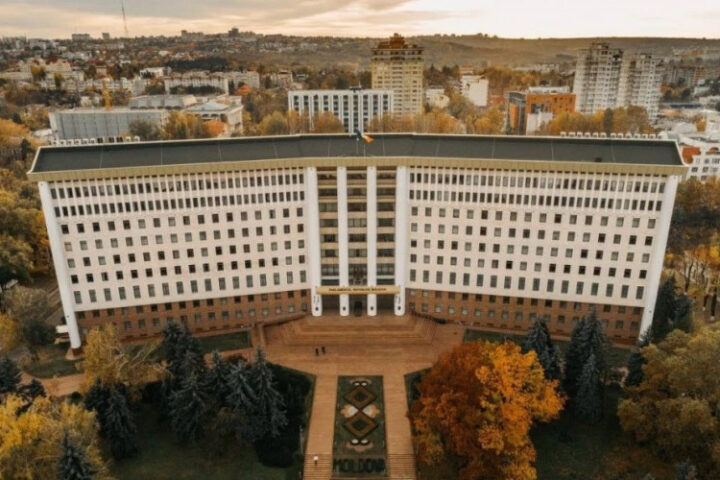 Состав нового парламента Молдовы утвержден Конституционным судом 16 октября