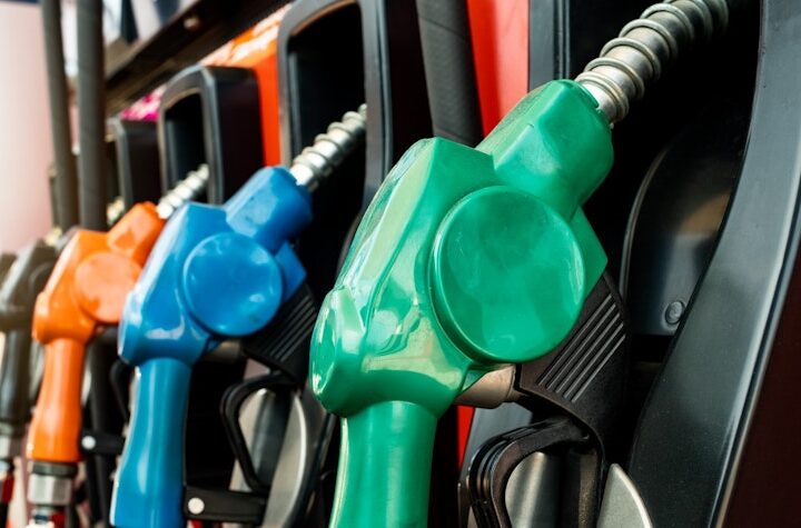 Стоимость литра бензина в Молдове опустилась ниже 23 леев