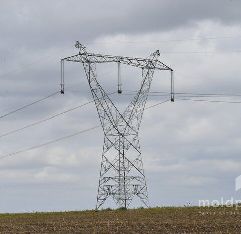 Строительство ЛЭП Вулканешты-Кишинев завершено на 90 процентов, введение в эксплуатацию ожидается до конца года