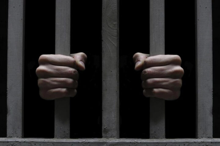 Суд Кишинёва осудил двух экс-чиновников партии "Шор" за финансирование от преступной группы