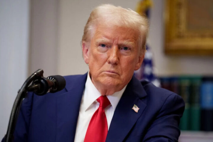 Трамп объявил о 100% пошлинах на импорт товаров из Китая с 1 ноября