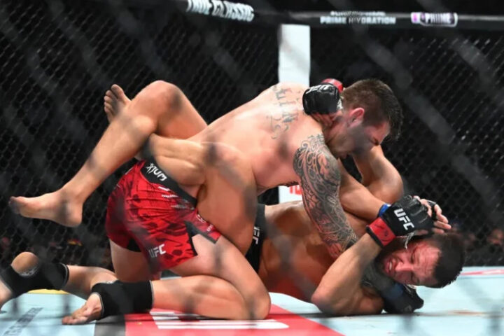 UFC Fight Night 262: Брендан Аллен побеждает Ренье де Риддера в Ванкувере