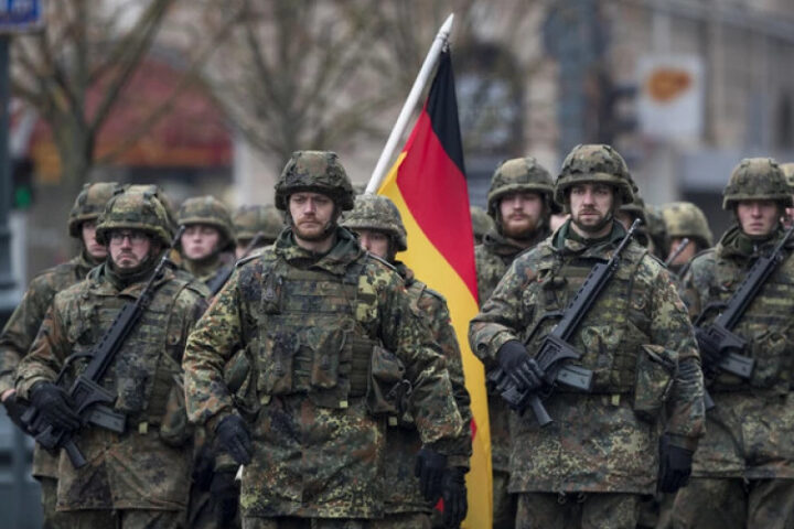 В Германии обсуждают введение обязательной военной службы под давлением НАТО