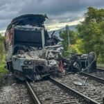 В Словакии произошла авария: столкновение двух поездов привело к десяткам пострадавших