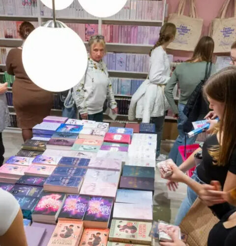 Во Франкфурте стартует крупнейшая в мире книжная ярмарка с участием более тысячи авторов