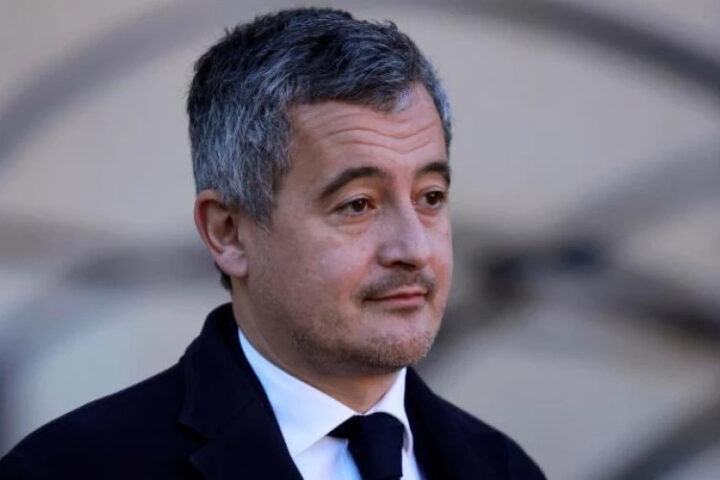 Юристы подали иск против министра юстиции Франции из-за визита к Саркози