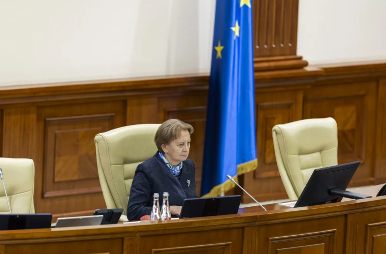 Зинаида Гречаная открыла заседание нового парламента Молдовы и призвала к единству и мудрости