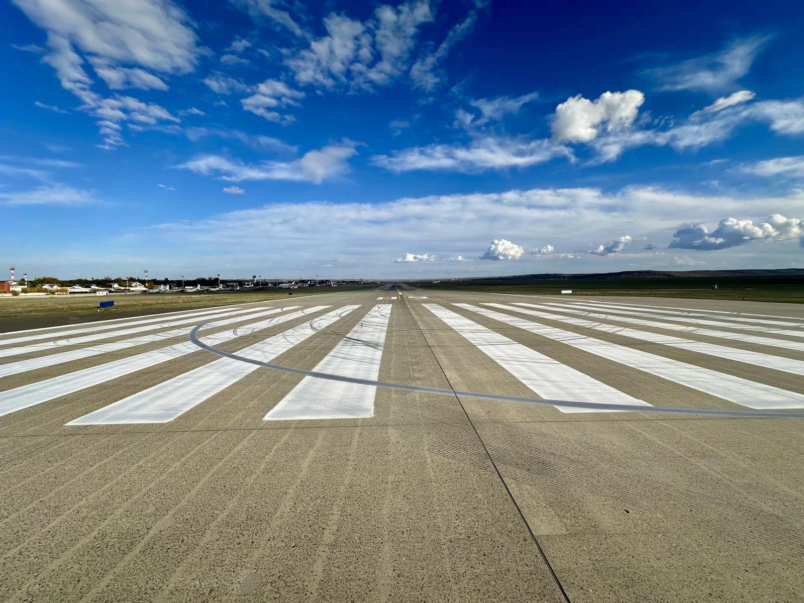 Аэропорт Кишинева завершил подготовку к зимнему сезону, обновив снегоуборочную технику