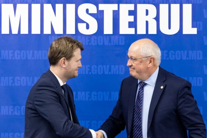Андриан Гаврилицэ представлен коллективу министерства финансов в Молдове