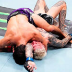 Арман Царукян победил Дэна Хукера на UFC Fight Night 265 в Катаре