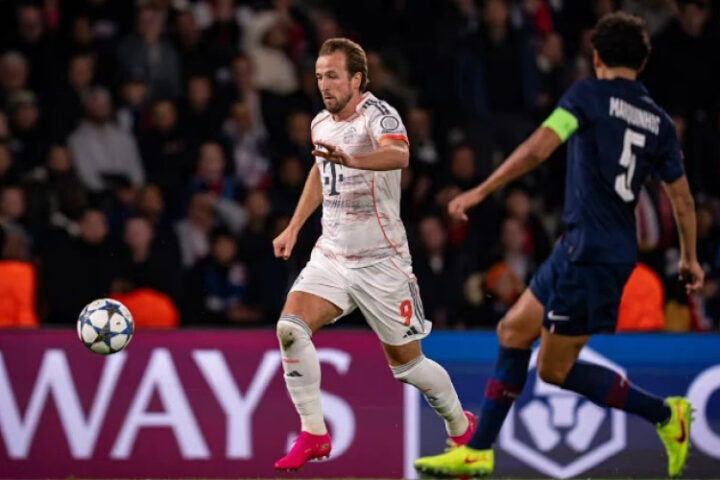 «Бавария» обыгрывает «ПСЖ» в Париже с минимальным счётом 2:1 в напряжённом матче