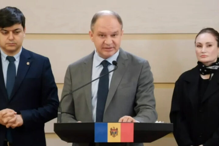 Блок «Альтернатива» призывает к возвращению к разделению властей и защите прав граждан в Молдове