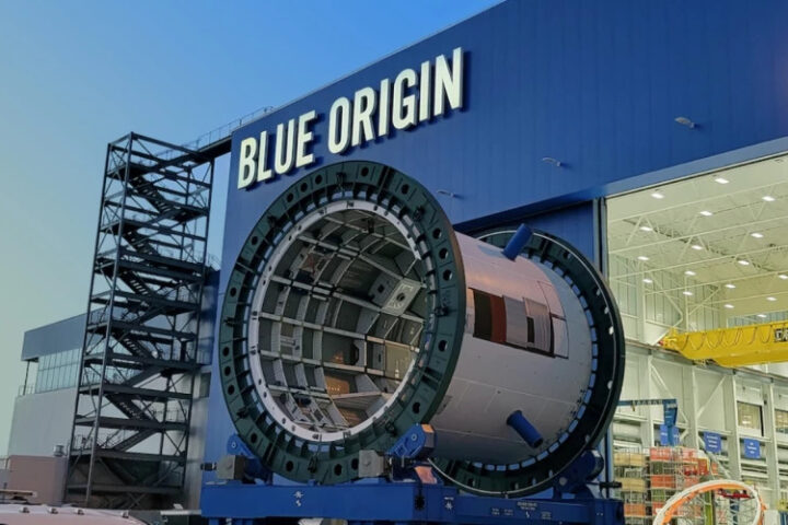 Blue Origin анонсировала создание более мощной версии ракеты New Glenn 9x4