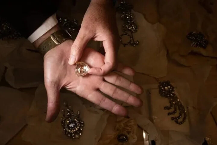 Бриллиант "Флорентиец" с 1919 года хранился тайно в Канаде