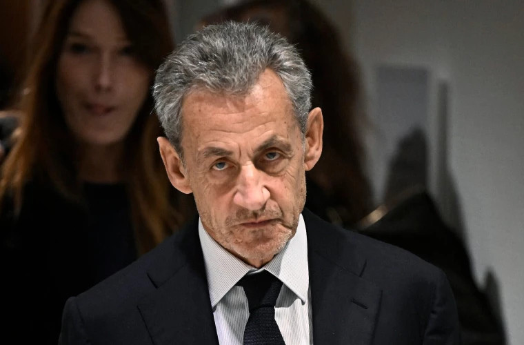 Бывшие президенты Болгарии требуют освободить Николя Саркози из французской тюрьмы