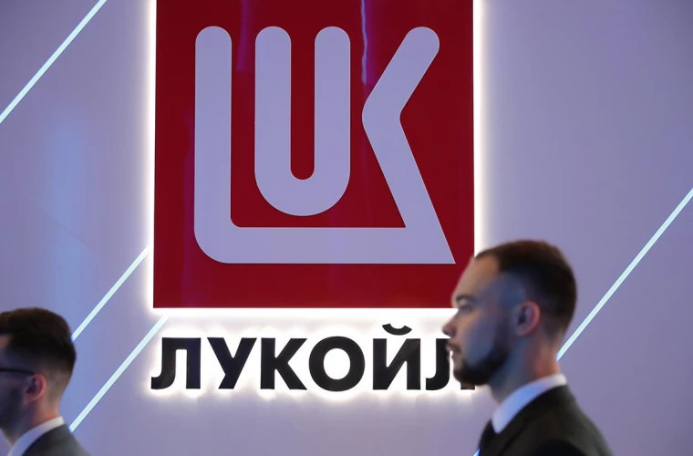 Carlyle рассматривает приобретение международных активов «Лукойла» на фоне ужесточения санкций США