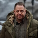 В отношении экс-главы Офиса президента Украины возбуждено уголовное дело