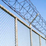 Два заключённых сбежали из тюрьмы, использовав диск от пилы, доставленный дроном