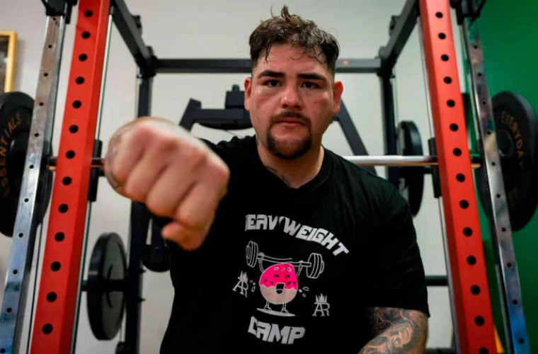 Энди Руис готовится к возвращению и мечтает о реванше с Энтони Джошуа