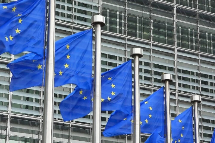 ЕС планирует создать центр для борьбы с дезинформацией России и авторитарных режимов