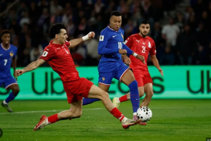 Франция одерживает уверенную победу над Азербайджаном в Баку с результатом 3:1