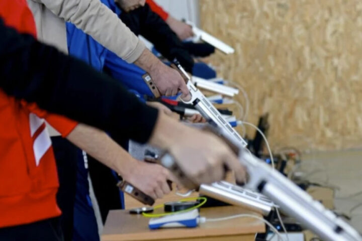 Французская федерация стрельбы обеспокоена кражей двух пистолетов у спортсмена в Лиможе