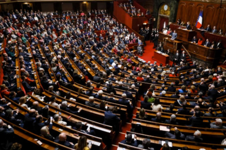 Французские депутаты отказались одобрить государственный бюджет на 2026 год в первом чтении