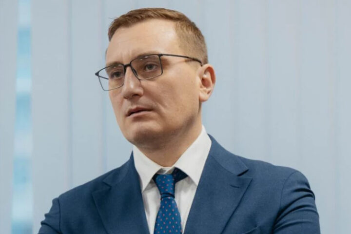 Глава Таможенной службы сообщил о возбуждении дела после обнаружения оружия в Албице