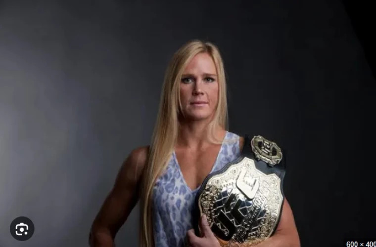 Холли Холм снова на пути к титулу: бой против чемпионки WBA Стефани Хан в Пуэрто-Рико