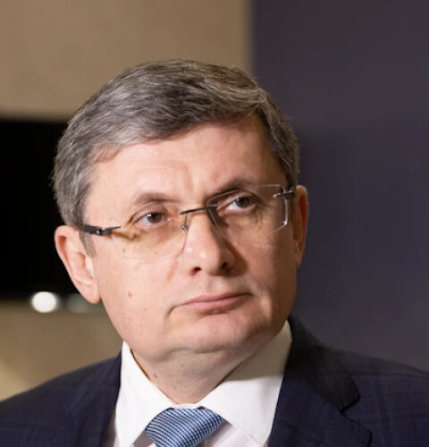 Игорь Гросу прокомментировал скандал с врачебными дипломами в Молдове