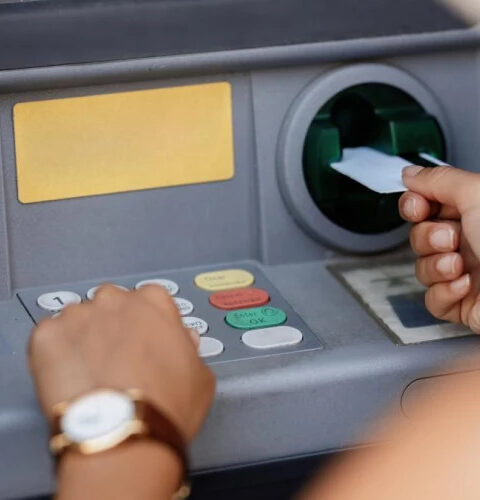 Ирландия обязала банки обеспечивать доступ к банкоматам на расстоянии 10 километров от населения